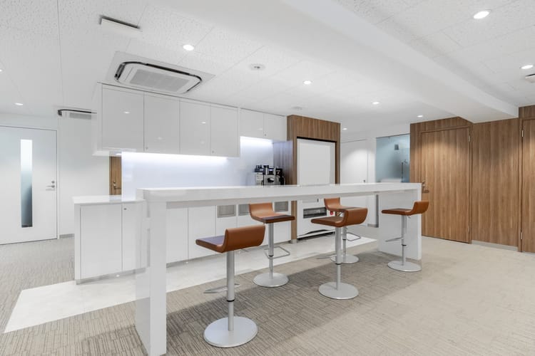 Oficina en arriendo en Cuarta Brigada, Medellín, 60 m² · foto 8 de 9