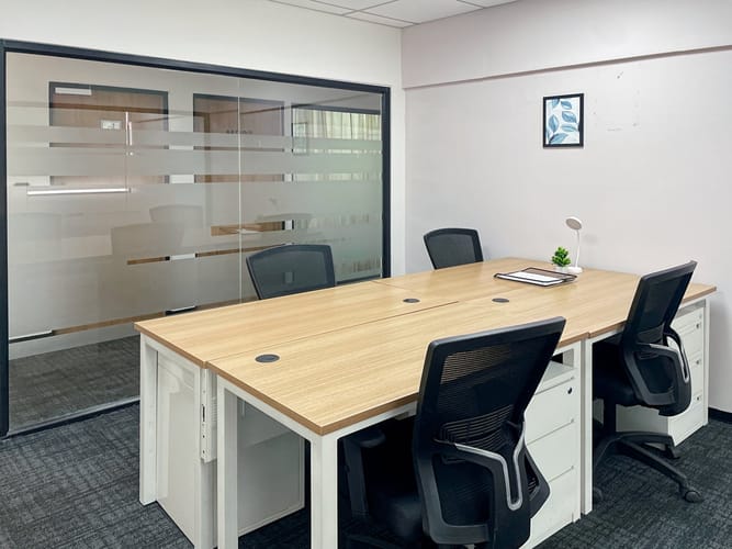 Oficina en arriendo en Cuarta Brigada, Medellín, 75 m² · foto 8 de 9