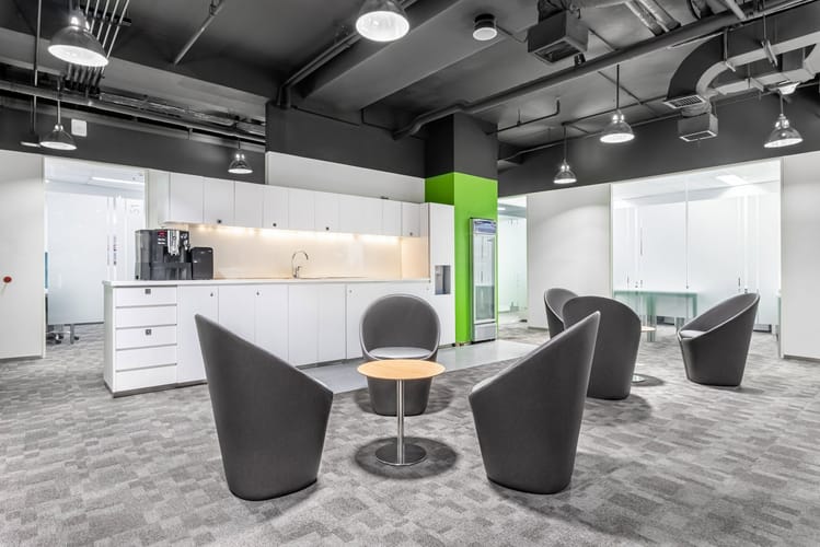 Oficina en arriendo en Las Acacias, Medellín, 110 m² · foto 6 de 9