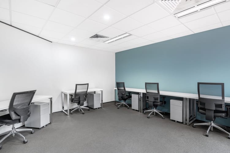 Oficina en arriendo en Las Acacias, Medellín, 120 m² · foto 2 de 9