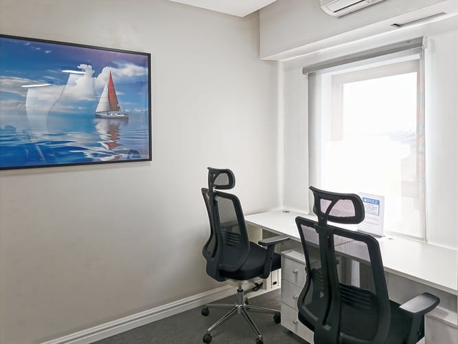 Oficina en arriendo en Ciudad Jardin, Cali, 10 m² · foto 2 de 9
