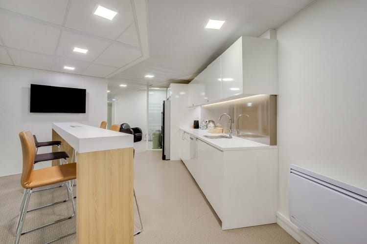 Oficina en arriendo en Bocagrande, Cartagena, 110 m² · foto 6 de 9