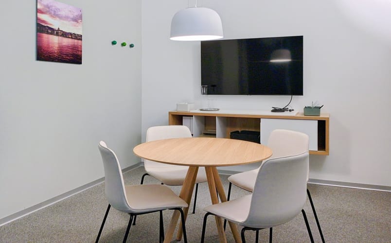 Oficina en arriendo en Colombia, Medellín, 10 m² · foto 5 de 9