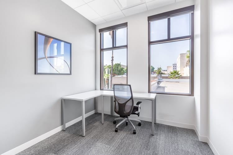 Oficina en arriendo en Bocagrande, Cartagena, 50 m² · foto 7 de 9