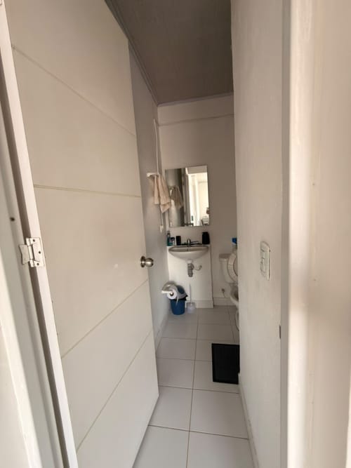 Apartaestudio en venta en Engativa Centro, Bogotá, 27 m² · foto 8 de 15