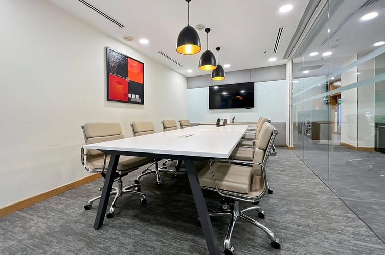 Oficina en arriendo en El Poblado, Medellín, 110 m² · foto 5 de 9