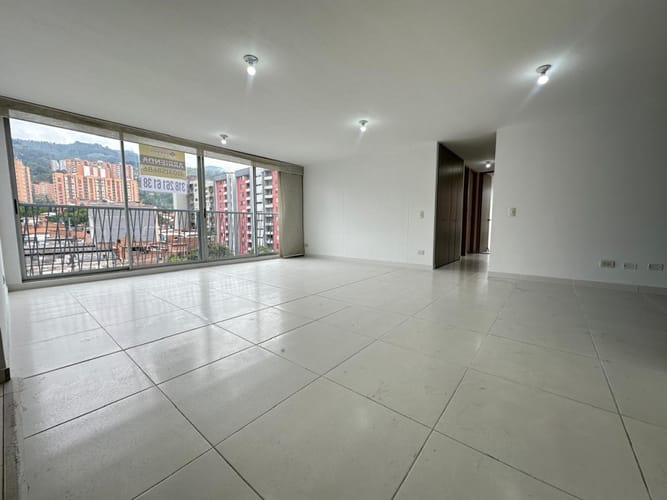 Apartamento de 3 alcobas en arriendo en Mayorca, Sabaneta, 86 m² · foto 5 de 15