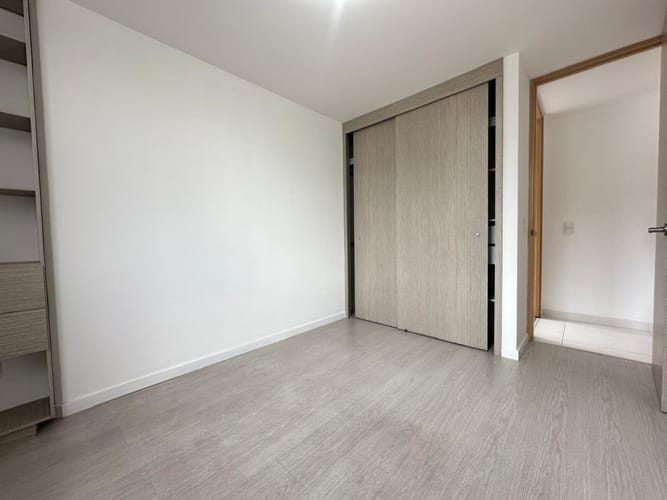Apartamento de 3 alcobas en arriendo en Mayorca, Sabaneta, 86 m² · foto 9 de 15