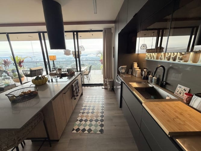 Casa de 3 alcobas en venta en Sajonia, Rionegro, 328 m² · foto 7 de 18