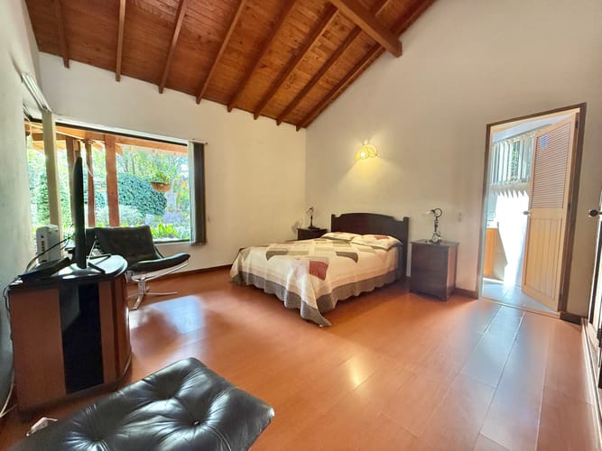 Casa de 4 alcobas en venta en El Porvenir, Rionegro, 300 m² · foto 9 de 16