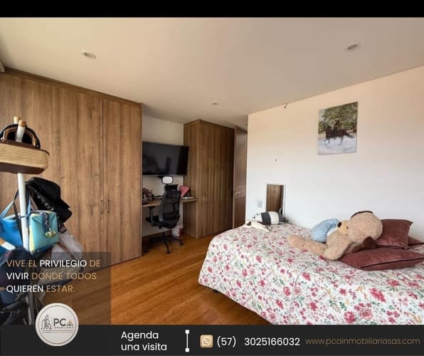 Casa de 4 alcobas en venta en Chuntame, Cajicá, 450 m² · foto 7 de 12