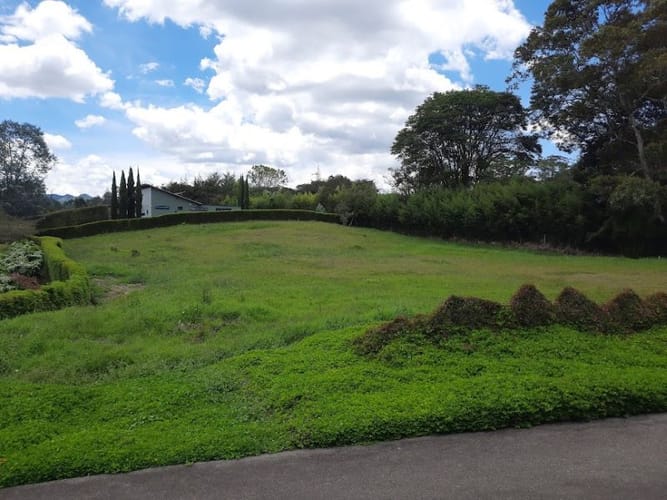 Lote en venta en Guamito, La Ceja, 3200 m² · foto 3 de 20