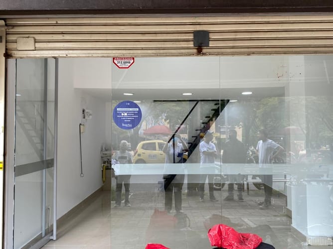 Local en venta en Sevilla, Medellín, 30 m² · foto 6 de 8