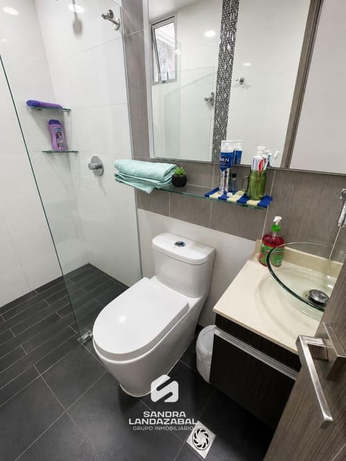Casa de 4 alcobas en venta en Lagos Del Cacique, Bucaramanga, 220 m² · foto 9 de 13