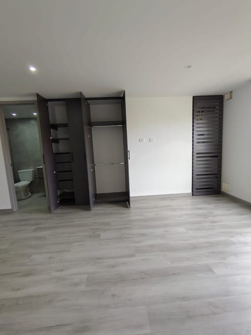 Apartamento de 1 alcoba en arriendo en Balcones Del Salitre, Bogotá, 28 m² · foto 8 de 10