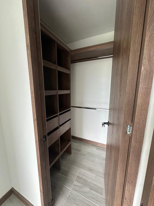 Apartamento de 2 alcobas en venta en El Trianon, Envigado, 69 m² · foto 4 de 14