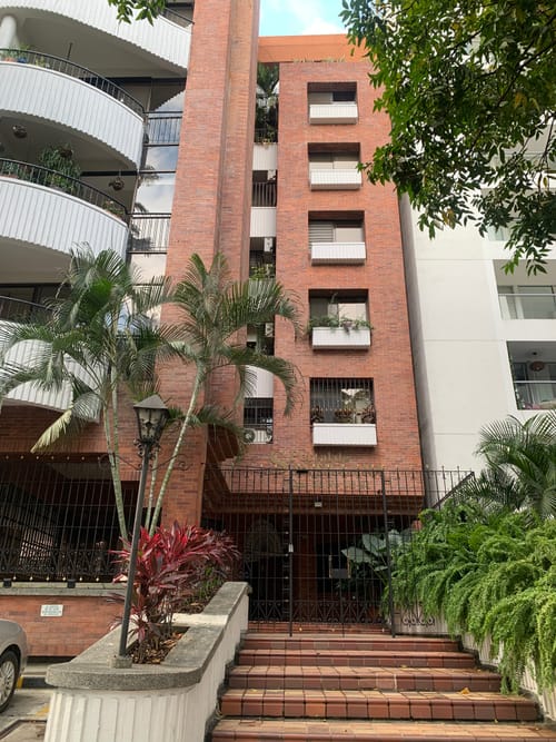 Apartamento de 4 alcobas en venta en Villas De Veracruz, Cali, 318 m² · foto 23 de 23