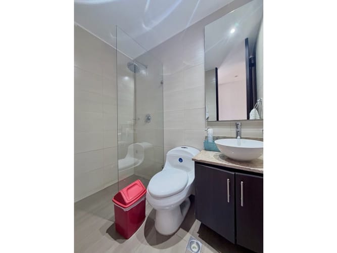 Apartamento de 3 alcobas en venta en Santa Barbara Occidental, Bogotá, 143 m² · foto 6 de 15