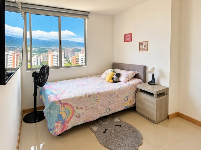 Apartamento de 3 alcobas en venta en San Remo, Sabaneta, 72 m² · foto 6 de 7