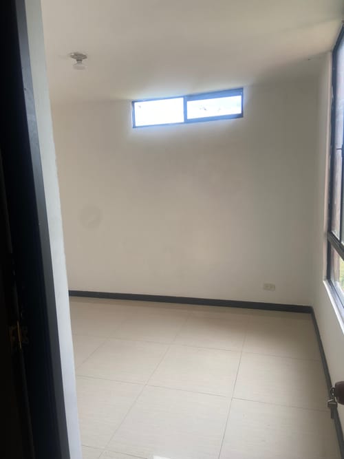 Apartamento de 3 alcobas en arriendo en Madelena, Bogotá, 57 m² · foto 6 de 9