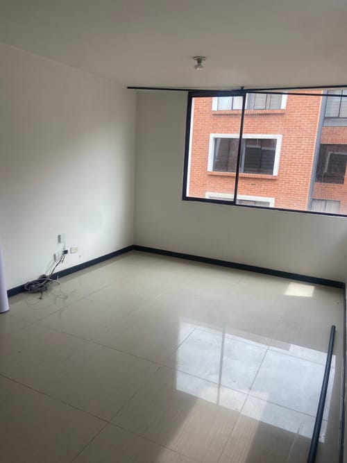 Apartamento de 3 alcobas en arriendo en Madelena, Bogotá, 57 m² · foto 9 de 9