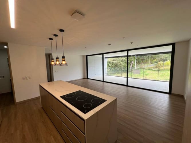 Apartamento de 2 alcobas en arriendo en Las Palmas, Medellín, 130 m² · foto 17 de 21