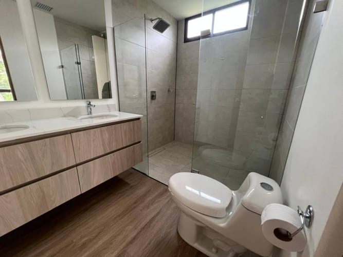 Apartamento de 2 alcobas en arriendo en Las Palmas, Medellín, 130 m² · foto 19 de 21