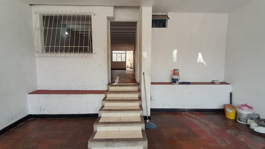 Casa de 4 alcobas en venta en Molinos Altos, Floridablanca, 260 m² · foto 2 de 24