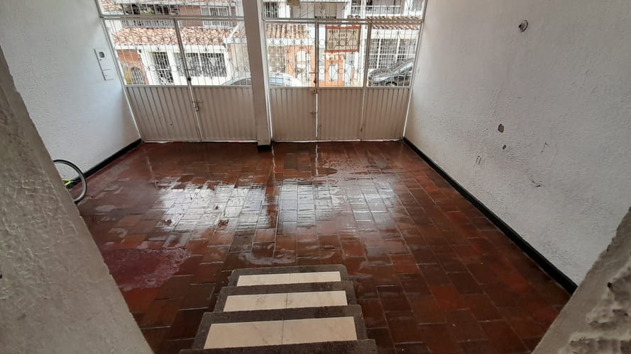 Casa de 4 alcobas en venta en Molinos Altos, Floridablanca, 260 m² · foto 3 de 24