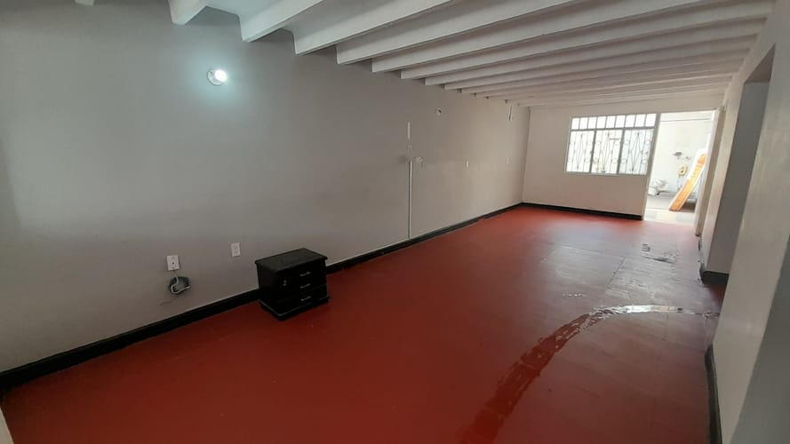 Casa de 4 alcobas en venta en Molinos Altos, Floridablanca, 260 m² · foto 5 de 24