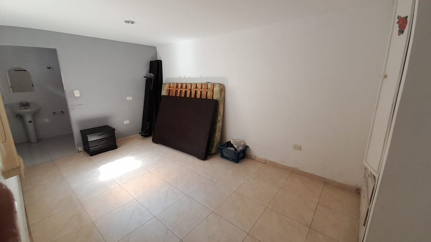 Casa de 4 alcobas en venta en Molinos Altos, Floridablanca, 260 m² · foto 8 de 24