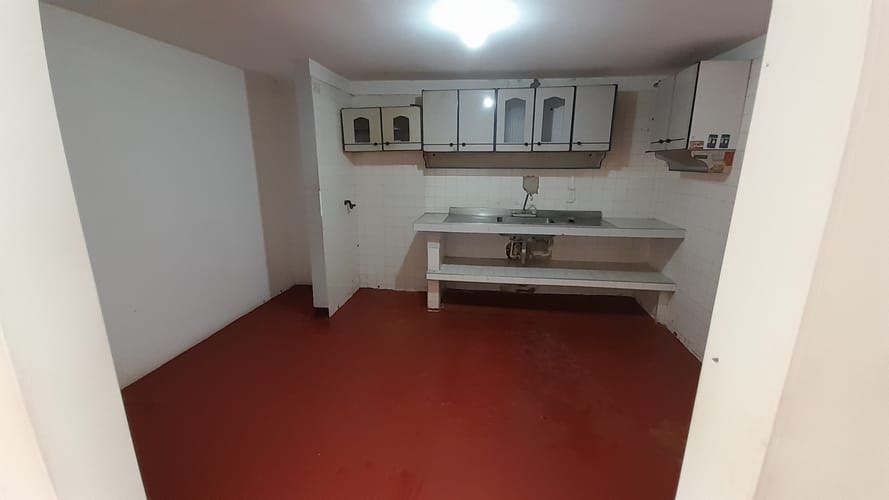 Casa de 4 alcobas en venta en Molinos Altos, Floridablanca, 260 m² · foto 11 de 24