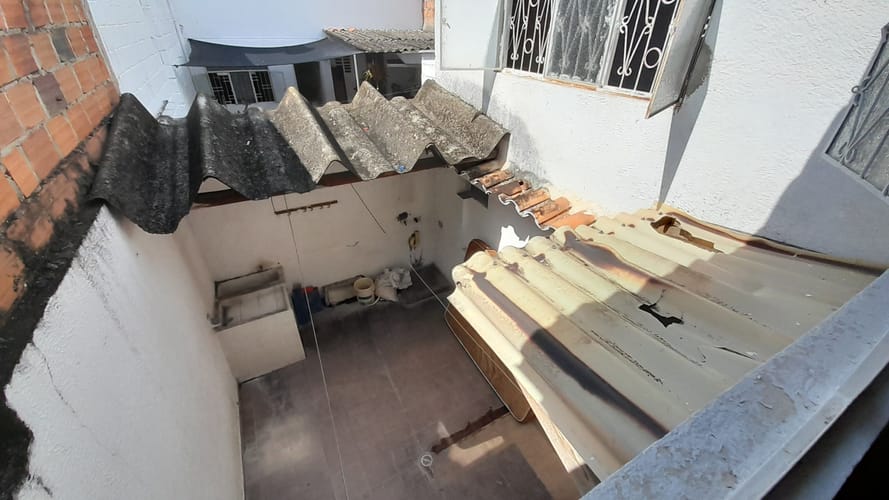 Casa de 4 alcobas en venta en Molinos Altos, Floridablanca, 260 m² · foto 16 de 24