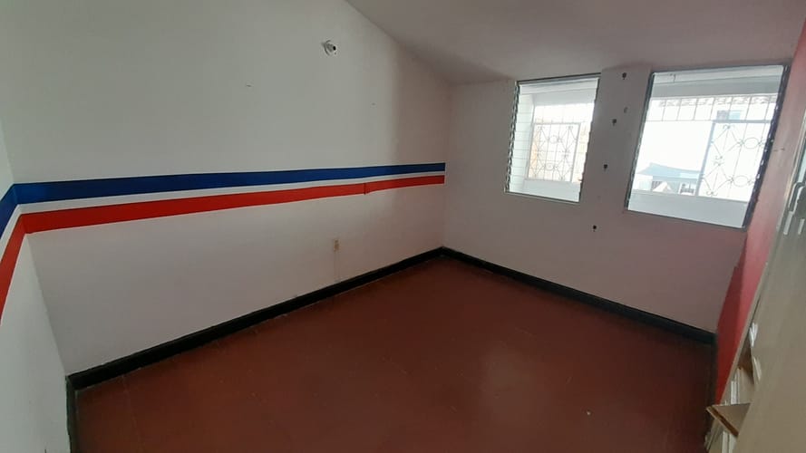 Casa de 4 alcobas en venta en Molinos Altos, Floridablanca, 260 m² · foto 18 de 24