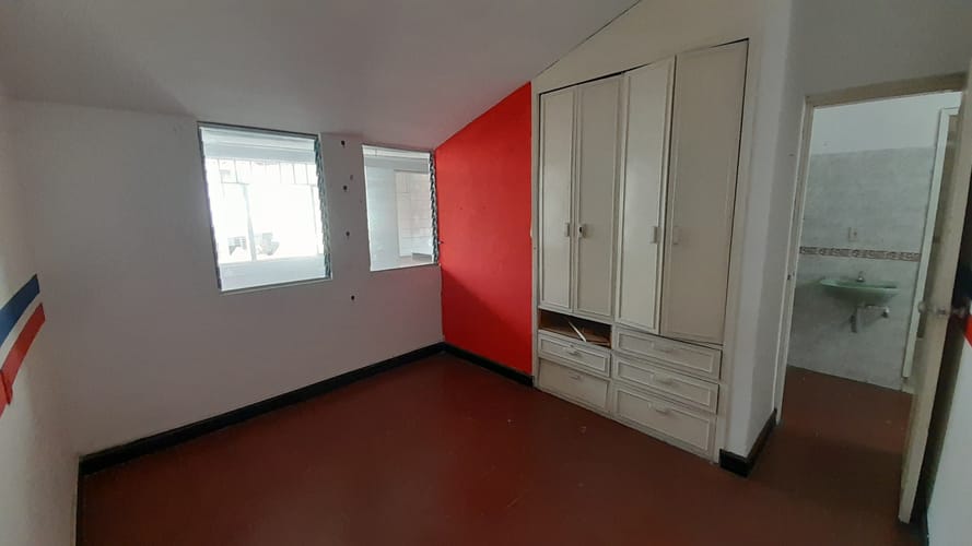 Casa de 4 alcobas en venta en Molinos Altos, Floridablanca, 260 m² · foto 19 de 24