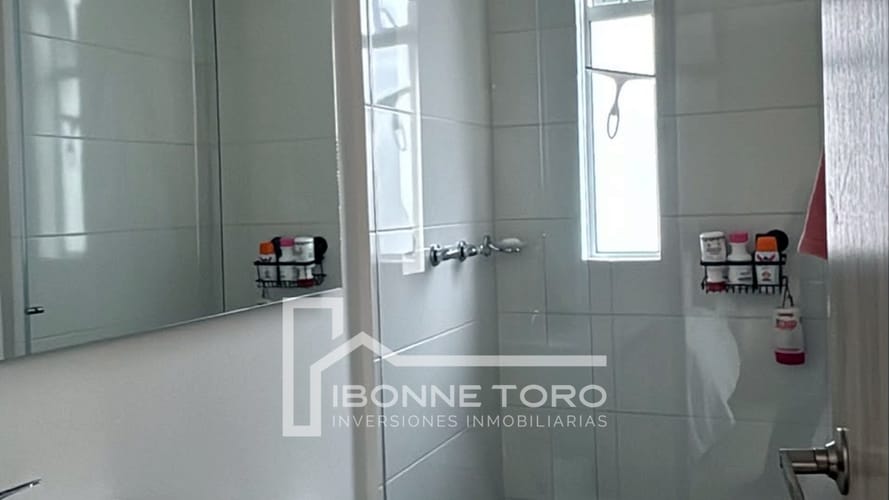 Apartamento de 3 alcobas en venta en Avenida Kevin Angel, Manizales, 82 m² · foto 4 de 7