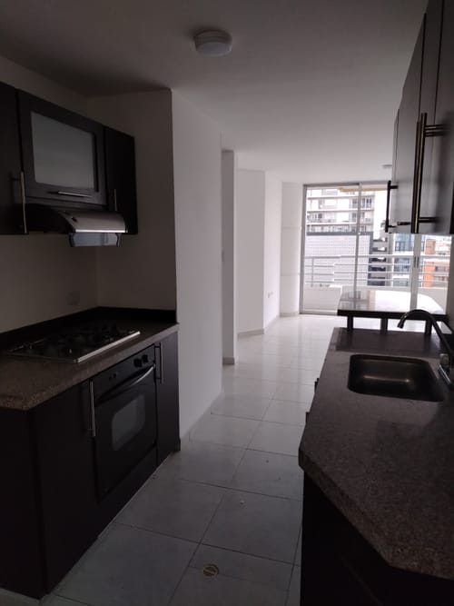 Apartamento de 3 alcobas en arriendo en Nuevo Sotomayor, Bucaramanga, 94 m² · foto 10 de 11