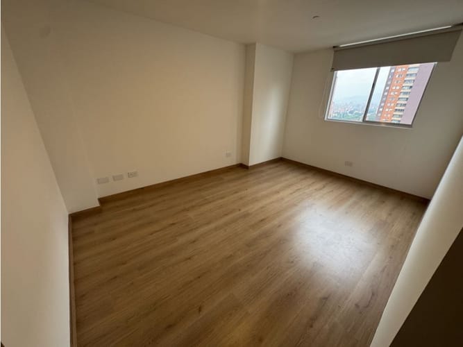 Apartamento de 3 alcobas en arriendo en San German, Medellín, 78 m² · foto 9 de 13