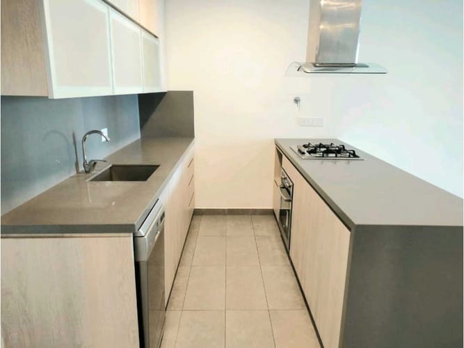 Apartamento de 2 alcobas en arriendo en Altos Del Poblado, Medellín, 83 m² · foto 8 de 23