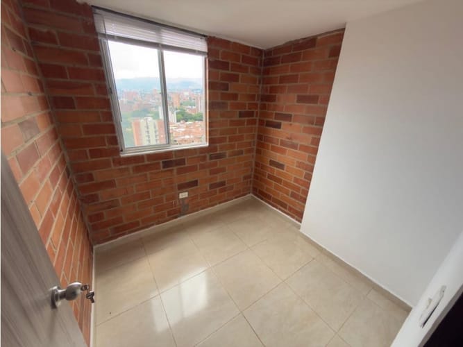 Apartamento de 2 alcobas en arriendo en Calasanz, Medellín, 45 m² · foto 7 de 9