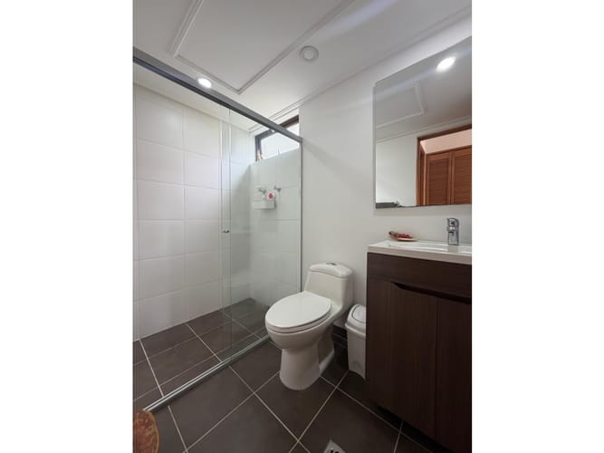 Apartamento de 3 alcobas en venta en Castropol, Medellín, 120 m² · foto 8 de 11