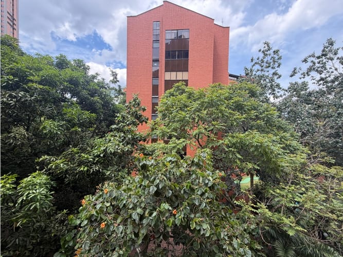 Apartamento de 3 alcobas en venta en Castropol, Medellín, 120 m² · foto 11 de 11