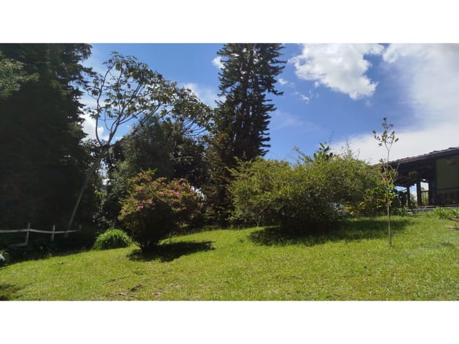 Finca en venta en Santa Elena, Medellín, 220 m² · foto 5 de 11