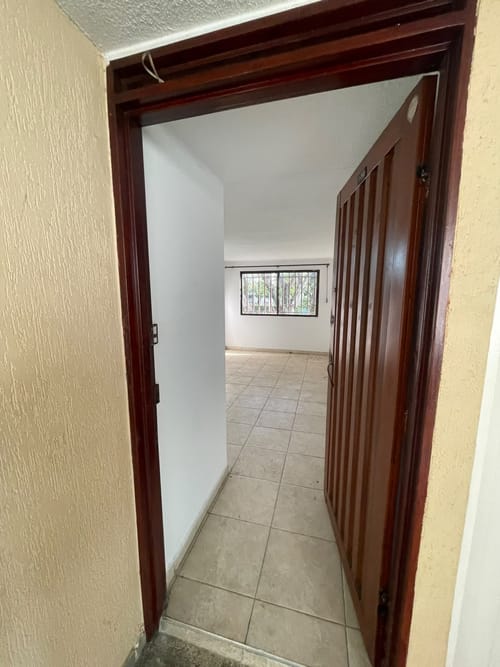 Apartamento de 3 alcobas en arriendo en Cañaverales, Cali, 57 m² · foto 4 de 22