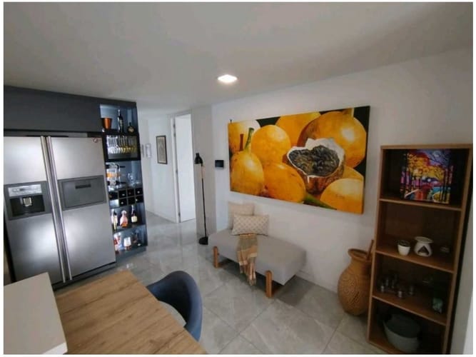 Apartamento de 3 alcobas en venta en Las Acacias, Medellín, 110 m² · foto 6 de 16