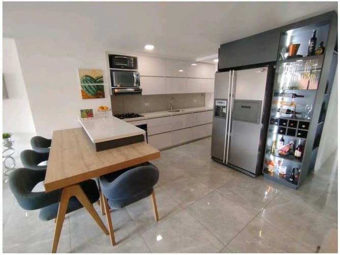 Apartamento de 3 alcobas en venta en Las Acacias, Medellín, 110 m² · foto 7 de 16