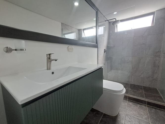 Apartamento de 3 alcobas en arriendo en La Aguacatala, Medellín, 125 m² · foto 16 de 21