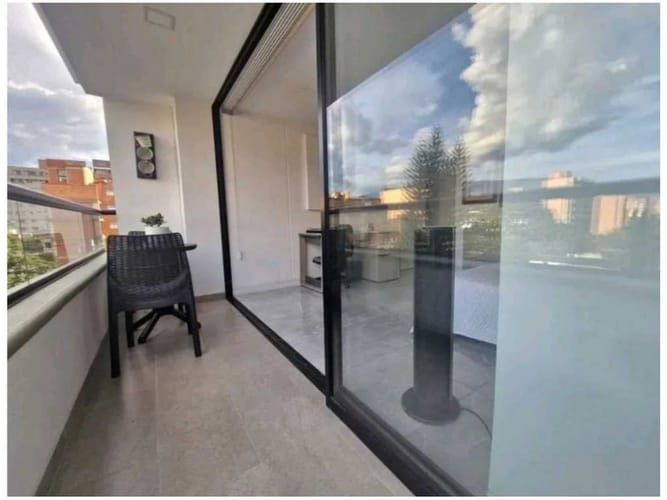 Apartamento de 3 alcobas en venta en Las Acacias, Medellín, 110 m² · foto 8 de 16