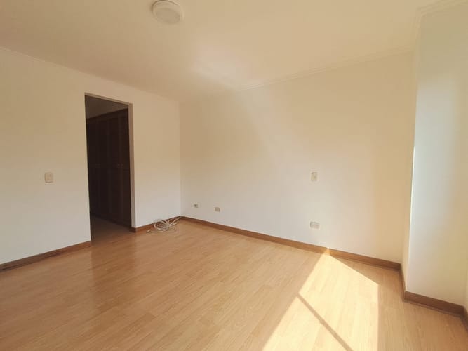 Apartamento de 3 alcobas en arriendo en La Aguacatala, Medellín, 125 m² · foto 18 de 21