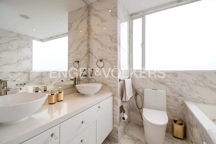 Apartamento de 2 alcobas en venta en Chicó Navarra, Bogotá, 108 m² · foto 17 de 21